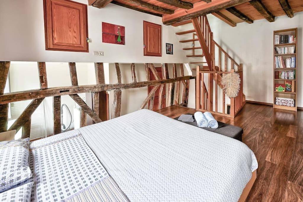 Maison De Ville Spacieuse Et Calme En Plein Coeur D'Amiens Buitenkant foto